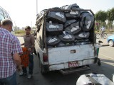 Parte de nuestra carga en Katmandú