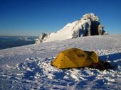 El campamento y la Cumbre Bariloche