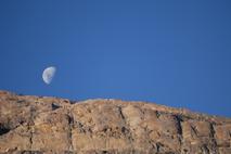 Luna que acompaño al equipo en su ascensión al Plateau 2295 msnm