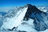 Vista hacia el Lhots­e. Abajo el Campamento 4­